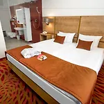 Hotel Rubin Wellness & Conference