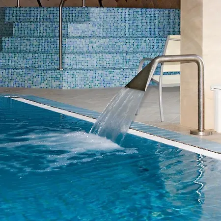 Rubin Wellness & Conference Hotel 4*