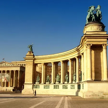 Rubin Wellness & Conference 4* Budapest