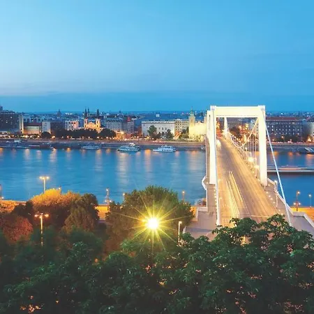 Rubin Wellness & Conference Budapest