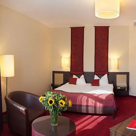 Szálloda Rubin Wellness & Conference 4*