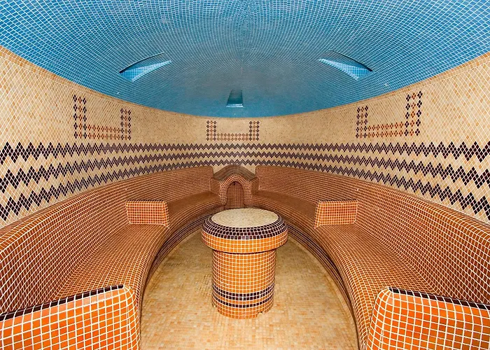 Hotel Rubin Wellness & Conference 4*