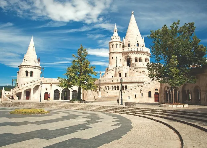 Rubin Wellness & Conference 4*