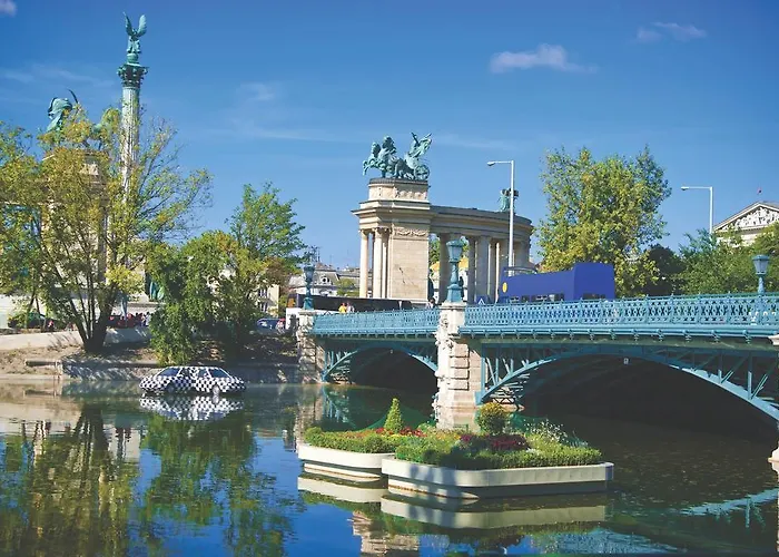 Rubin Wellness & Conference Hotel 4*